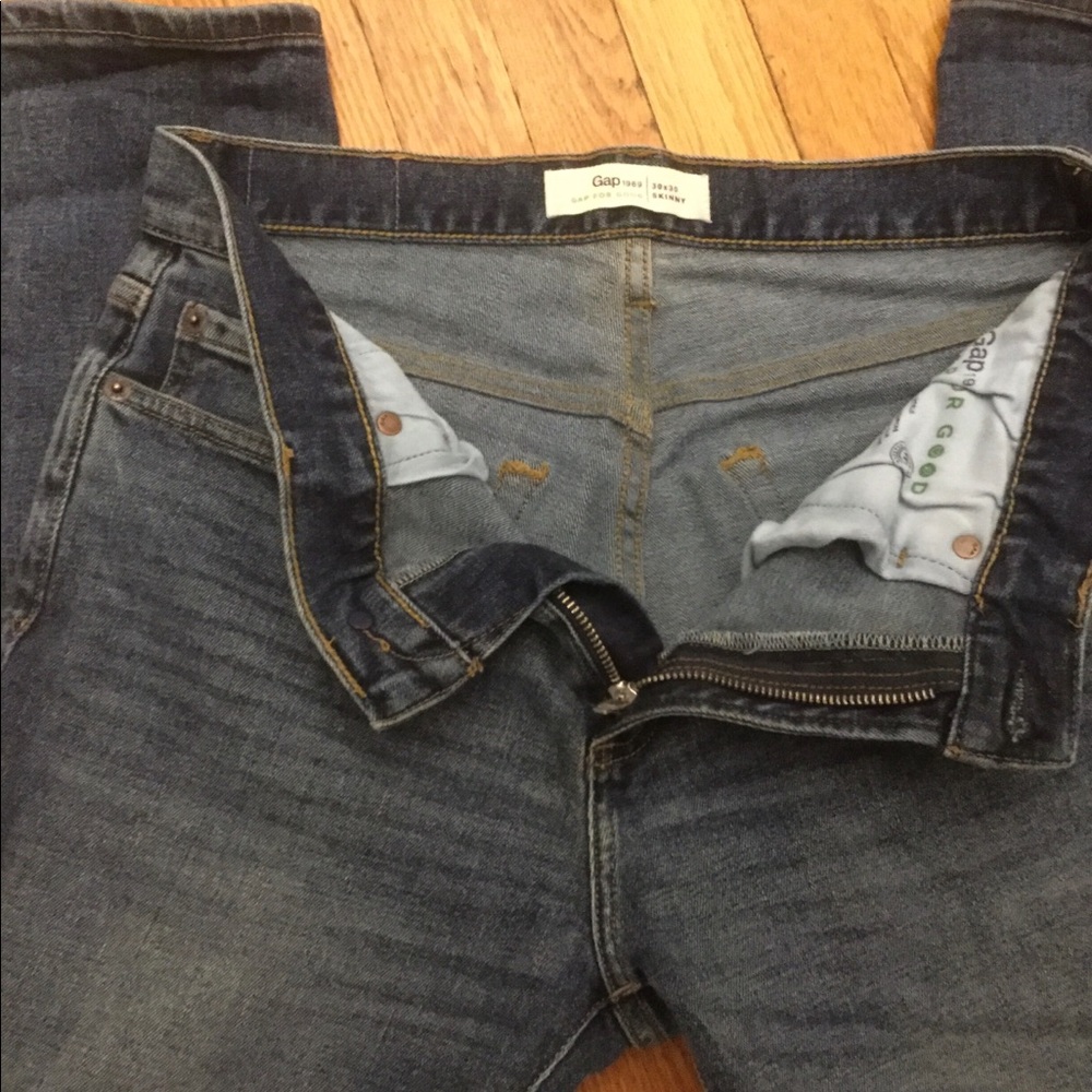 Men’s GAP Skinny Jeans - Picture 2 of 3